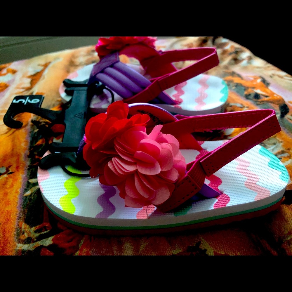 Toddler Girl’s Flowers 🌸 Sandals